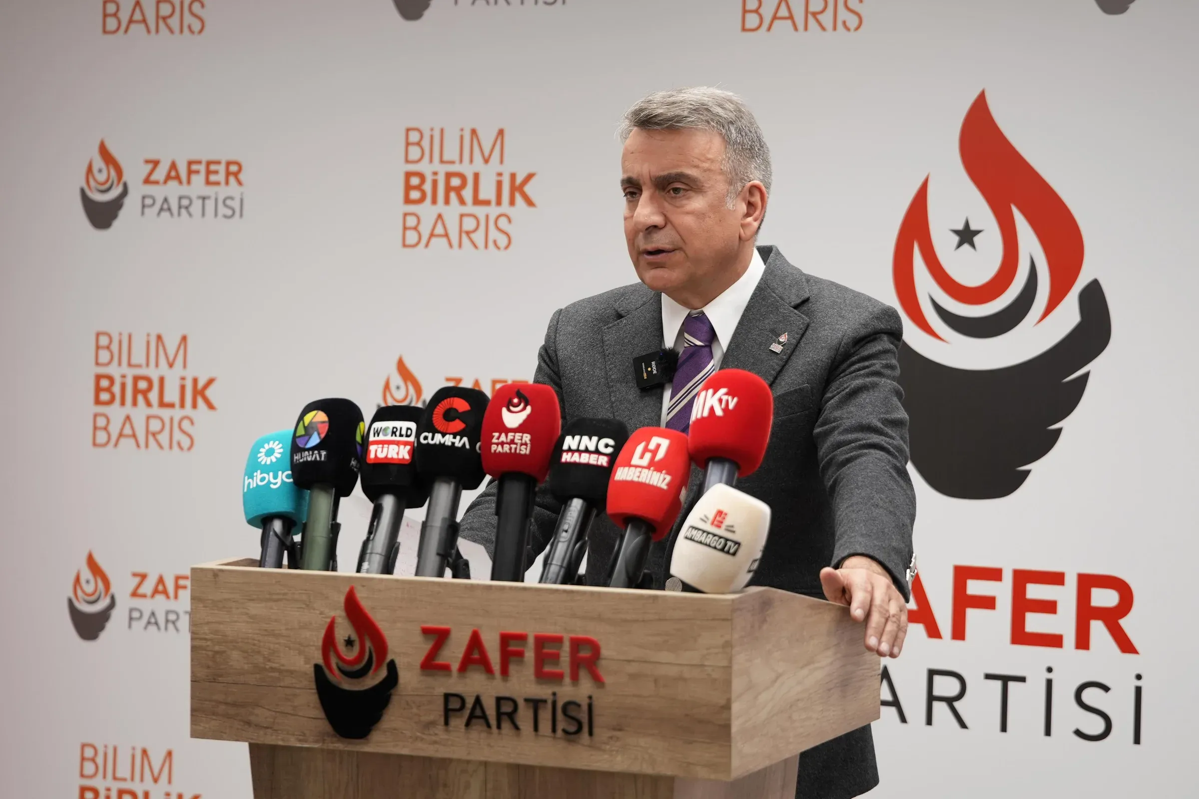 “YAPTIĞIMIZ SİYASAL DAYANIŞMA TEKLİFİ AKP İKTİDARININ ALEYHİNE FAKAT TÜRKİYE'NİN LEHİNEDİR”